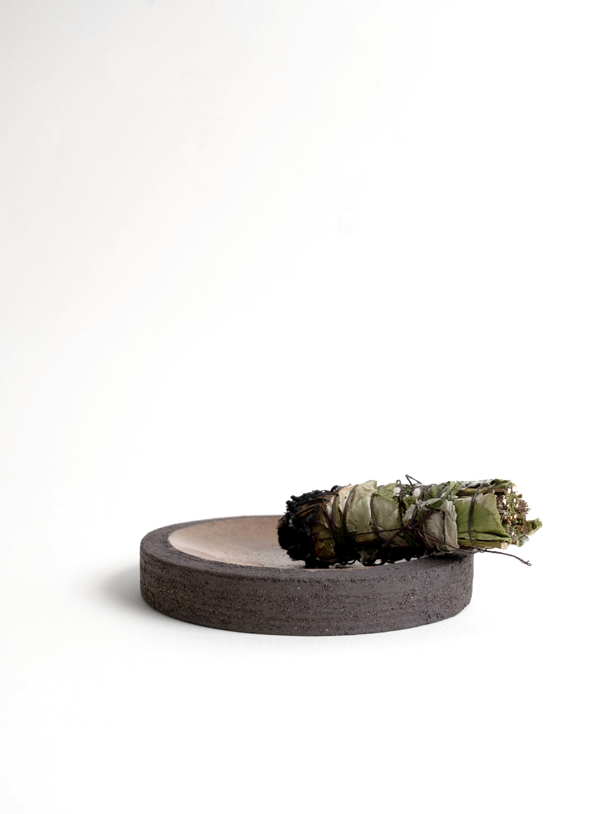 BB Artefacts Ceramic Plate
